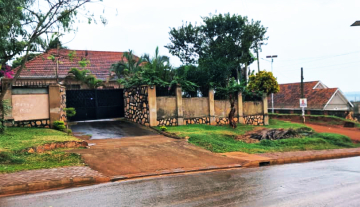 WhatsApp Image 2025-12-10 at 13.35.54.jpeg